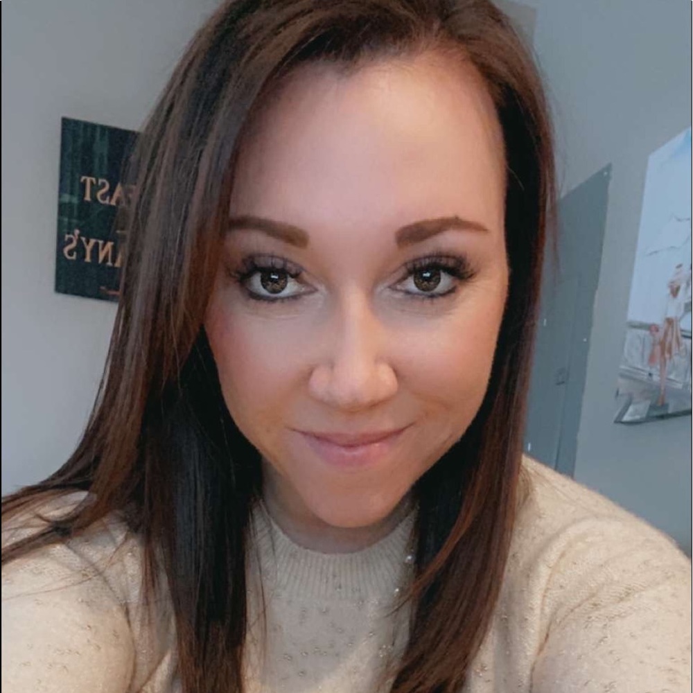 Meet your Posher, Amanda